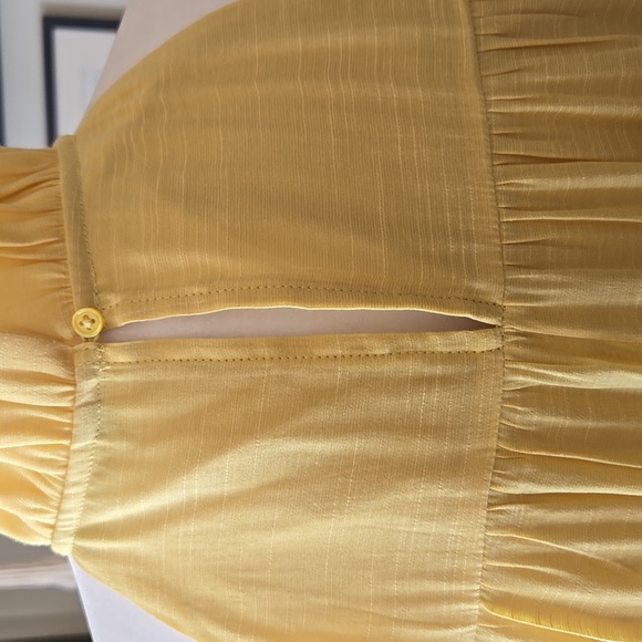 EUC Banana Republic Yellow Halter Maxi Dress Size Medium - Picture 3 of 9